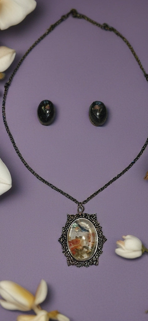 Victorian Shadow Rose Set