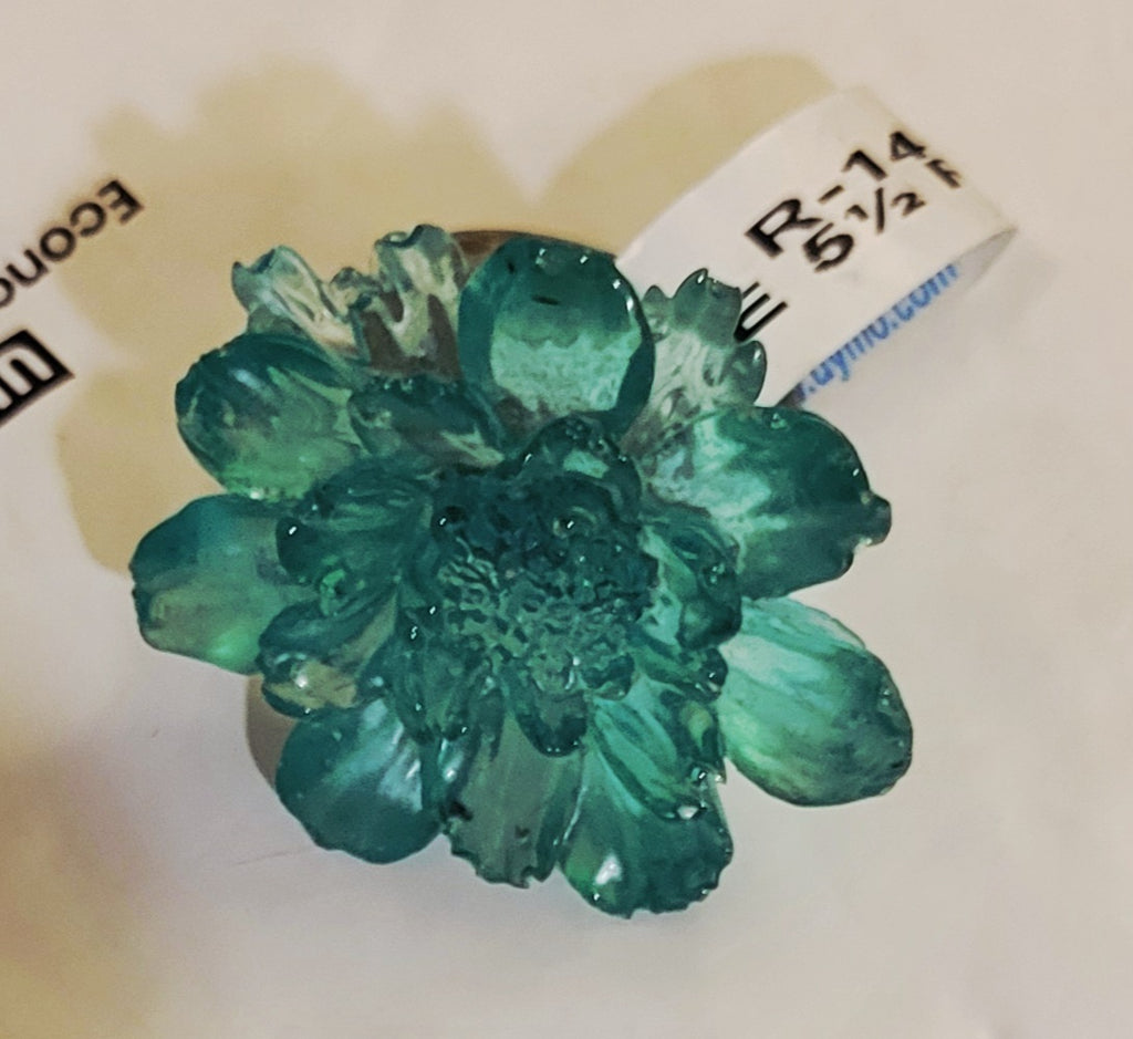 Turquoise Chrysanthemum Ring- size 5 1/2