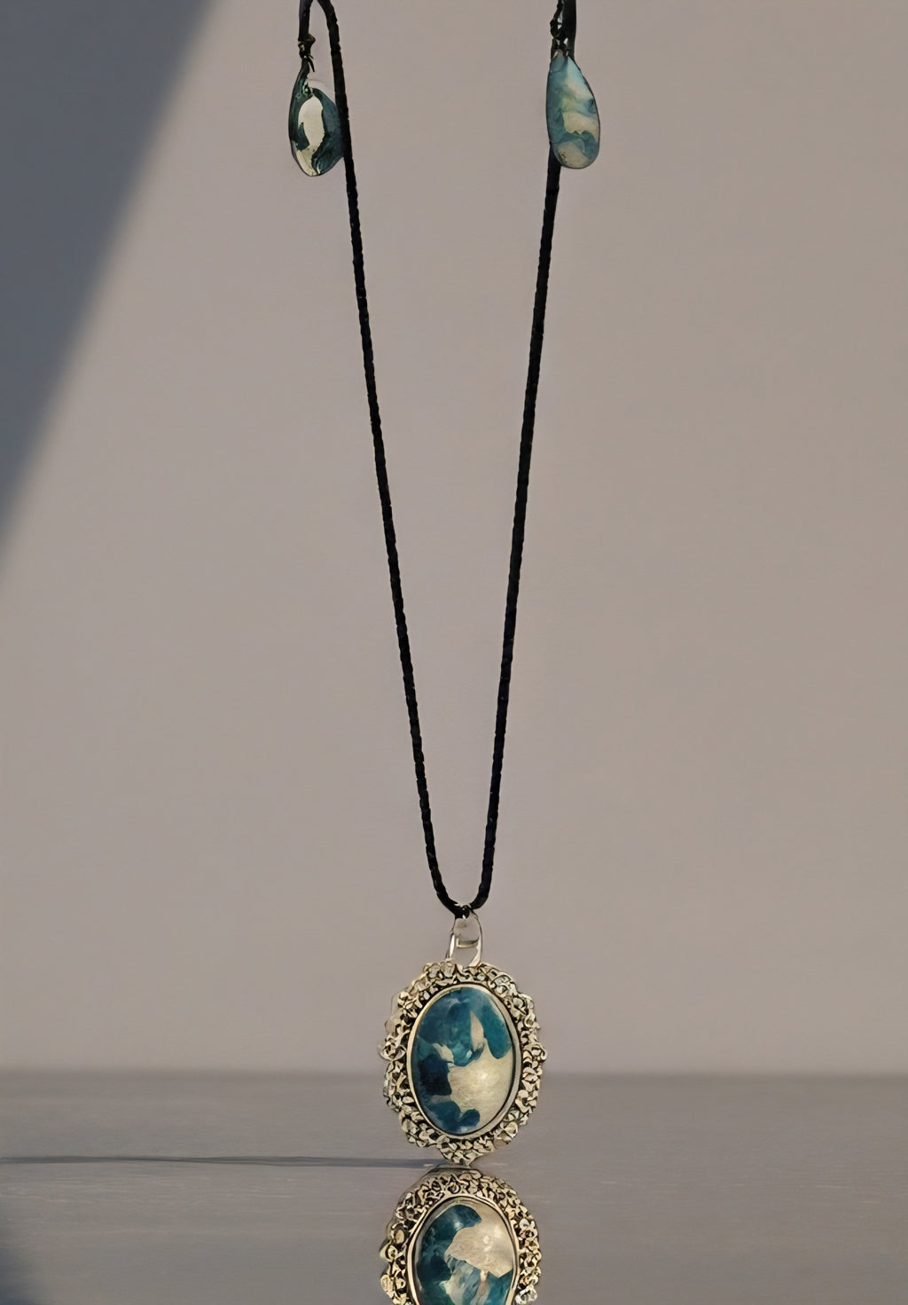 Antique Marble Jewelry Set- Blue/White